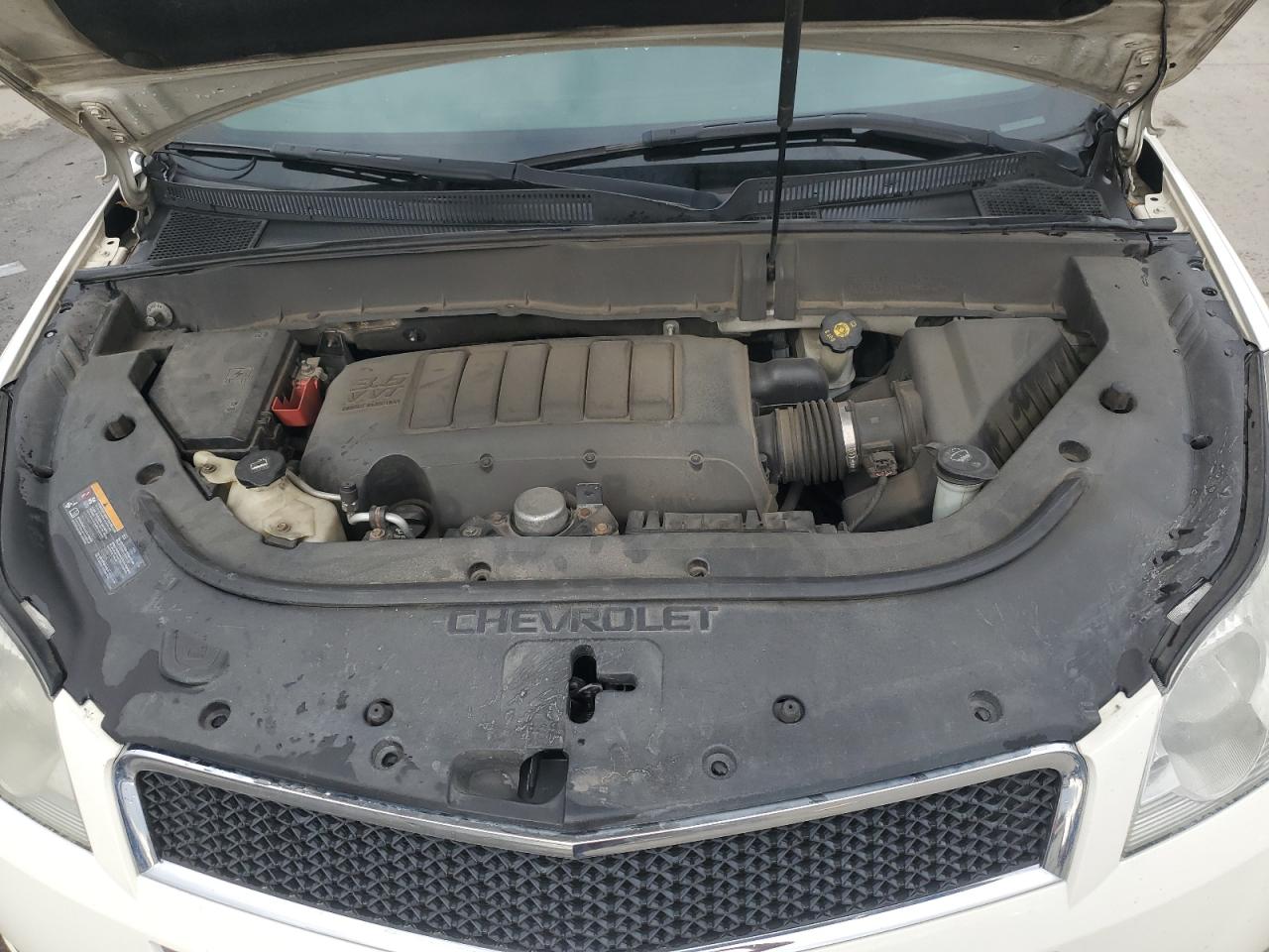 2011 Chevrolet Traverse - Image 12