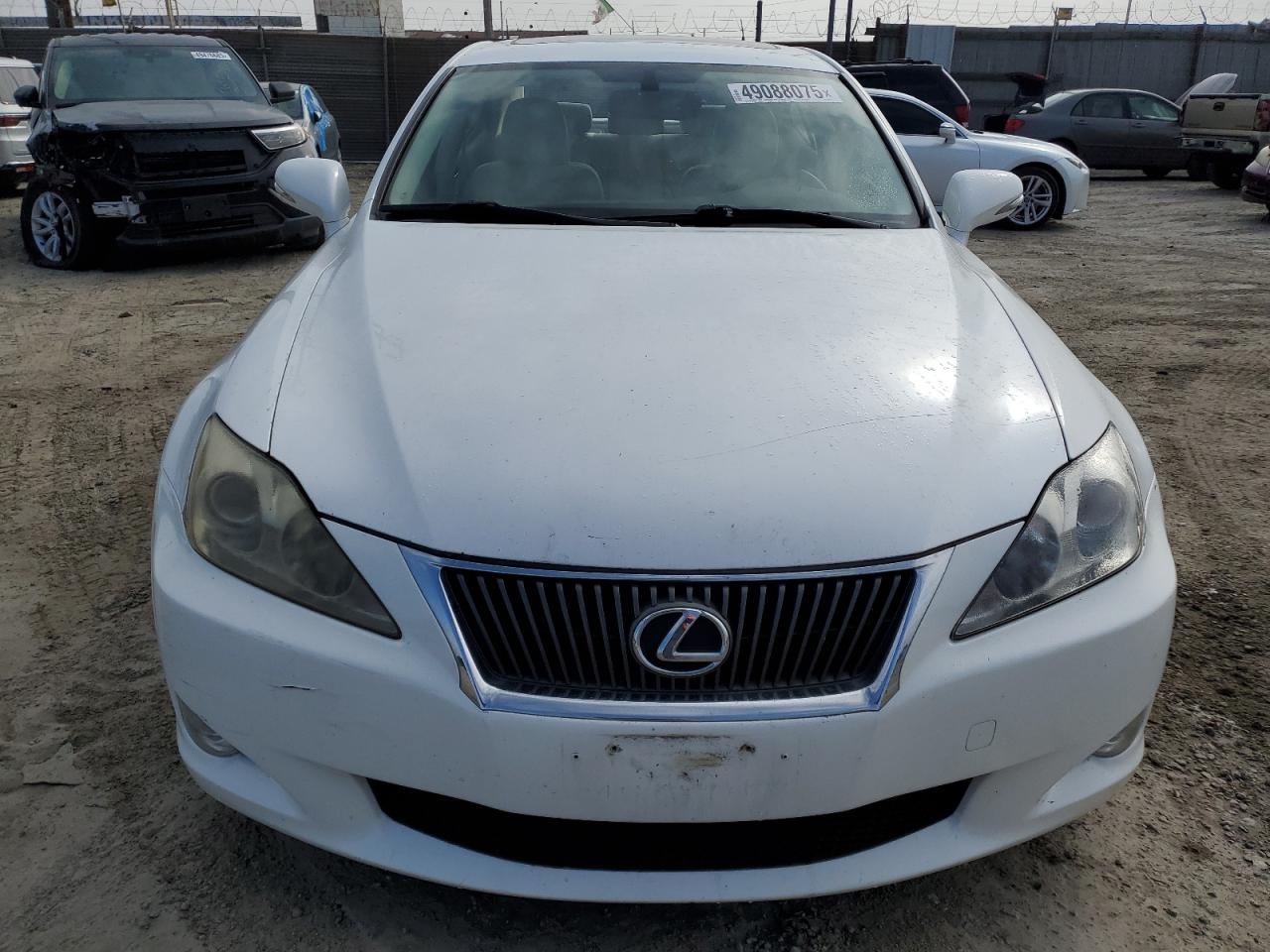 2009 Lexus IS - Image 5
