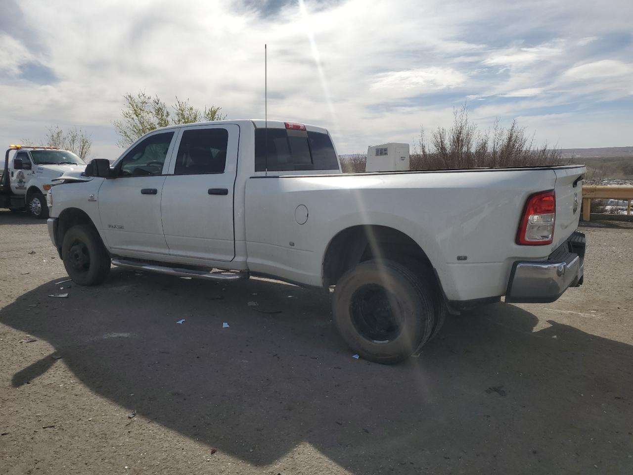 2019 RAM 3500 - Image 2