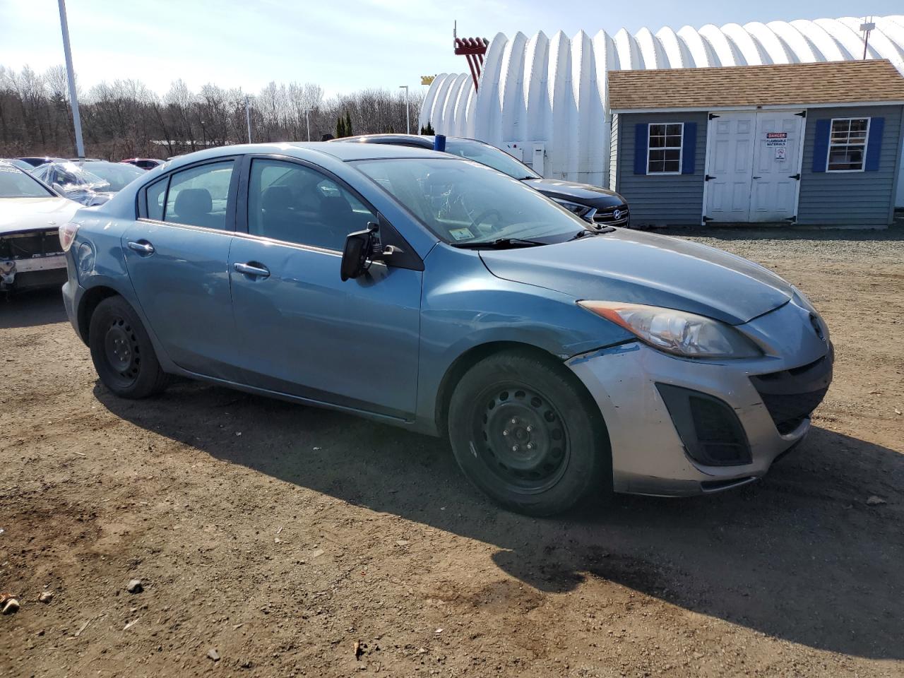 2011 Mazda 3 - Image 4