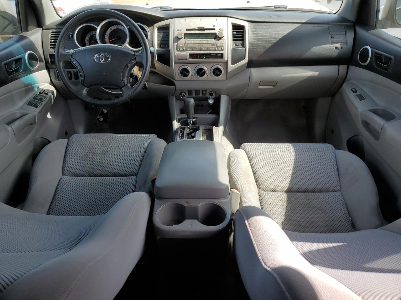 2011 Toyota Tacoma - Image 8