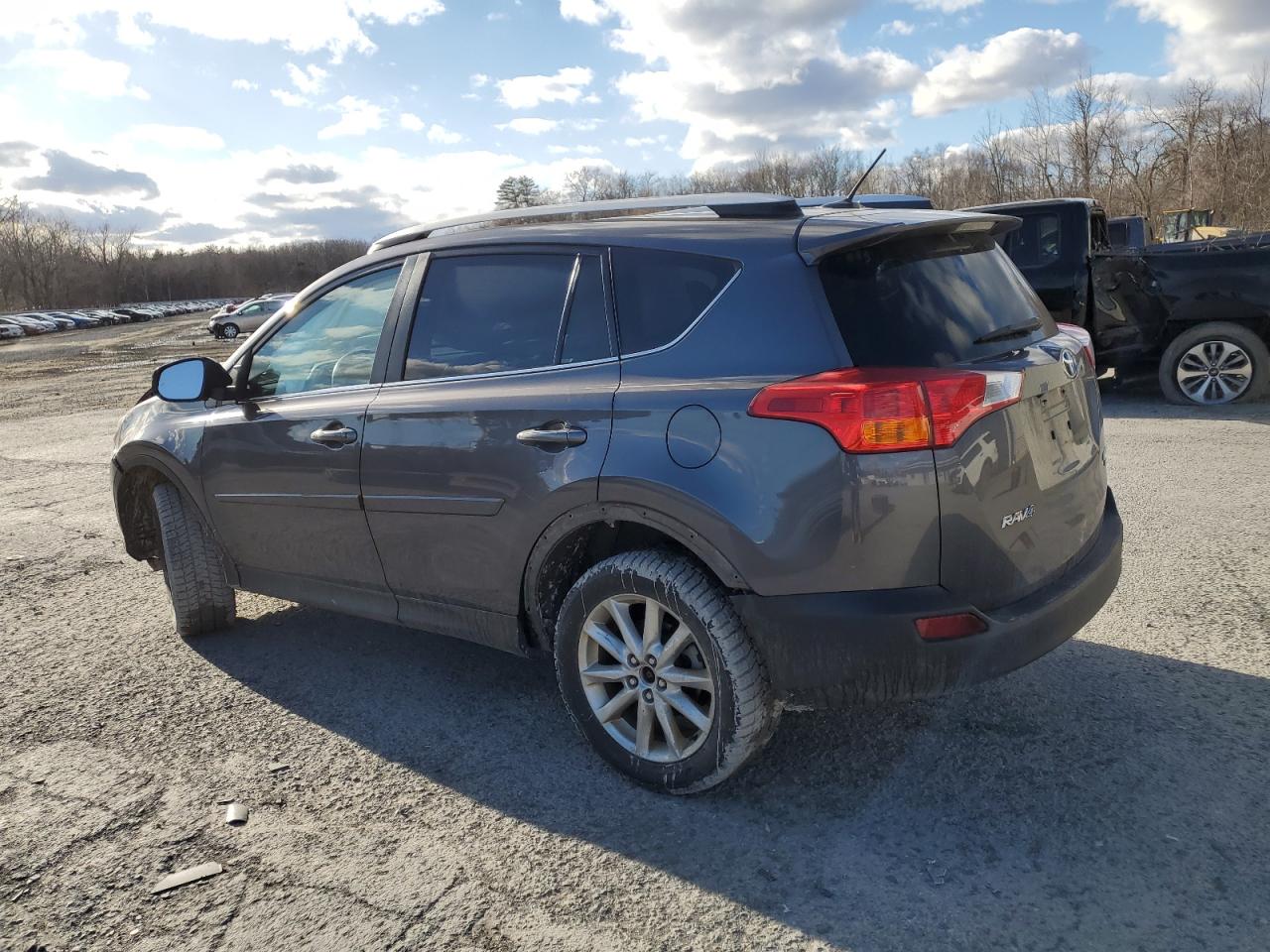 2015 Toyota RAV 4 - Image 2
