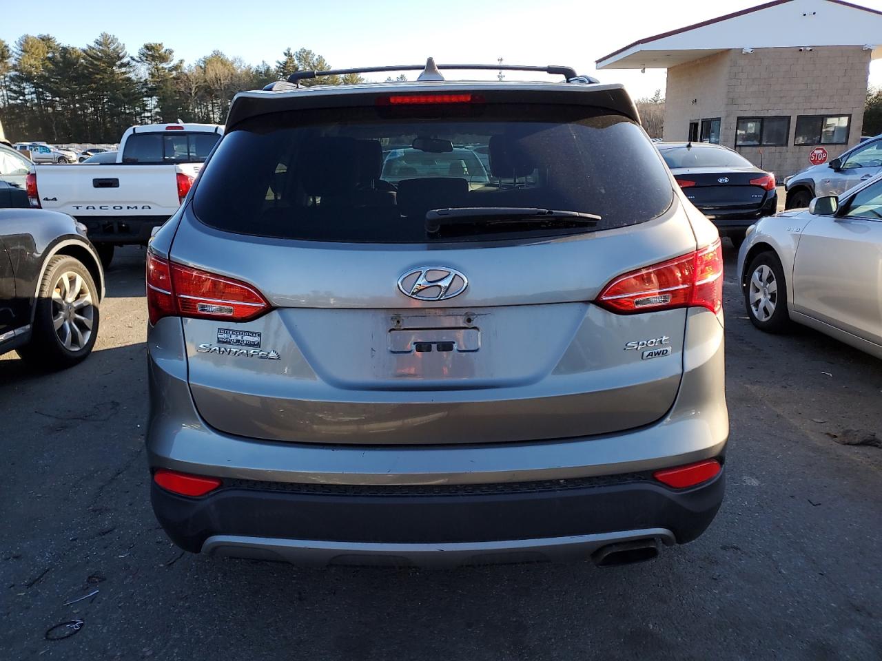 2013 Hyundai Santa Fe - Image 6