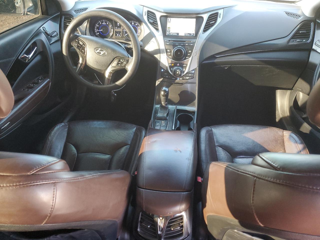 2012 Hyundai Azera - Image 8