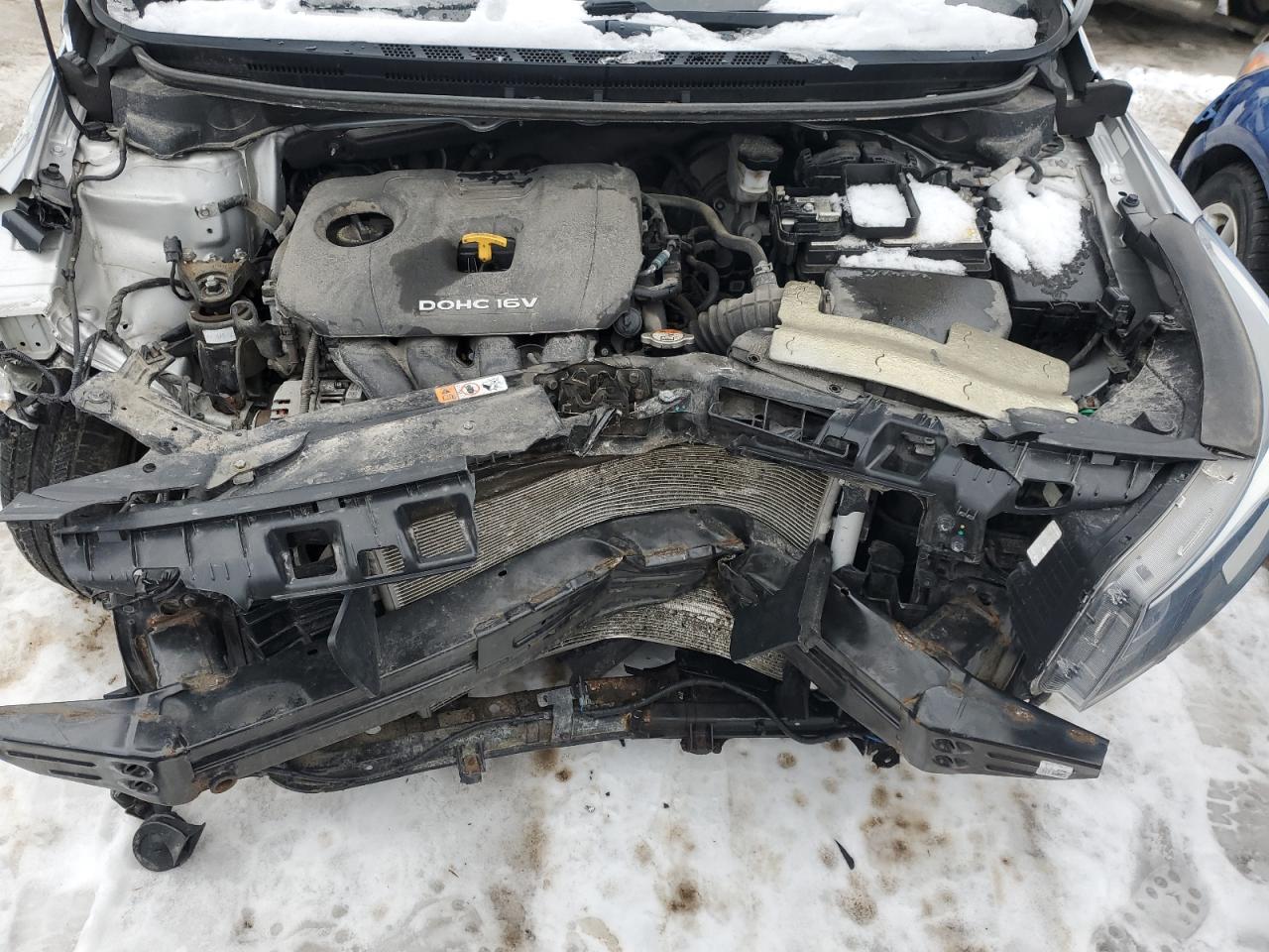 2018 Kia Forte - Image 12