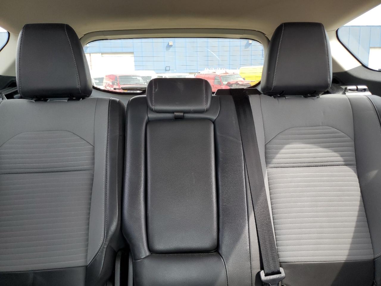 2019 Ford Escape - Image 10