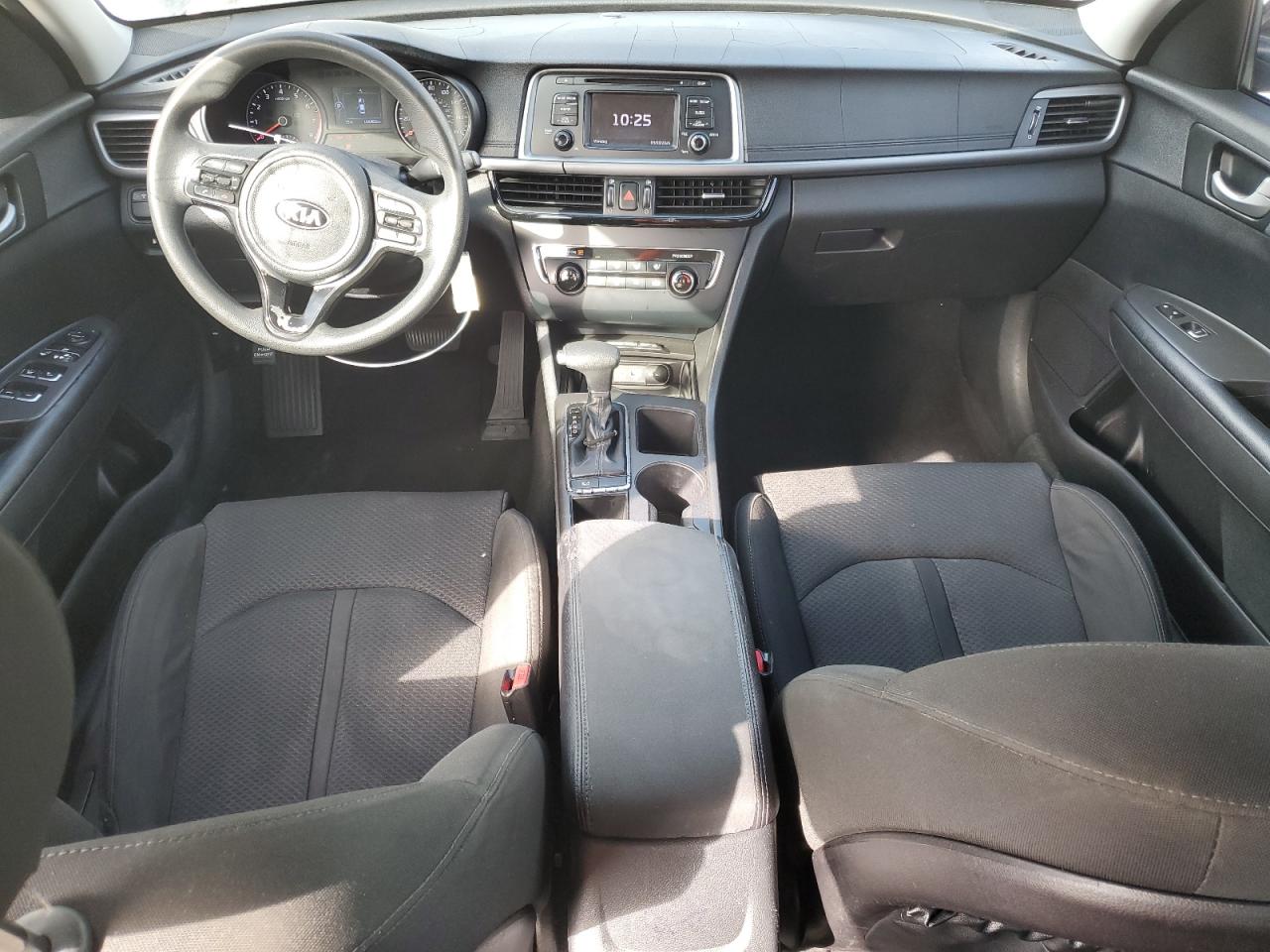 2016 Kia Optima - Image 8