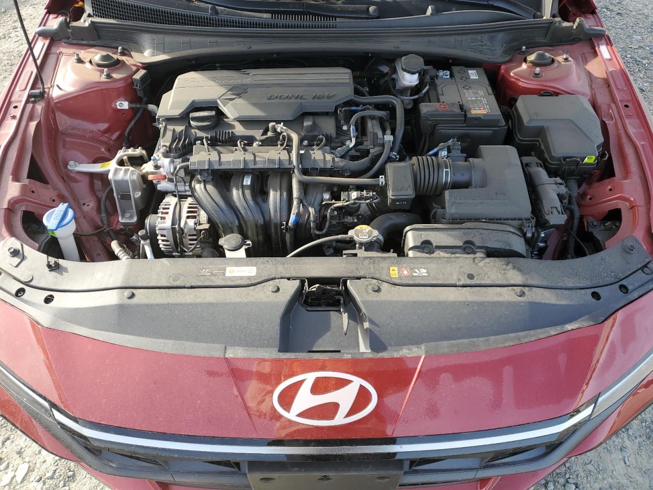 2024 Hyundai Elantra - Image 11