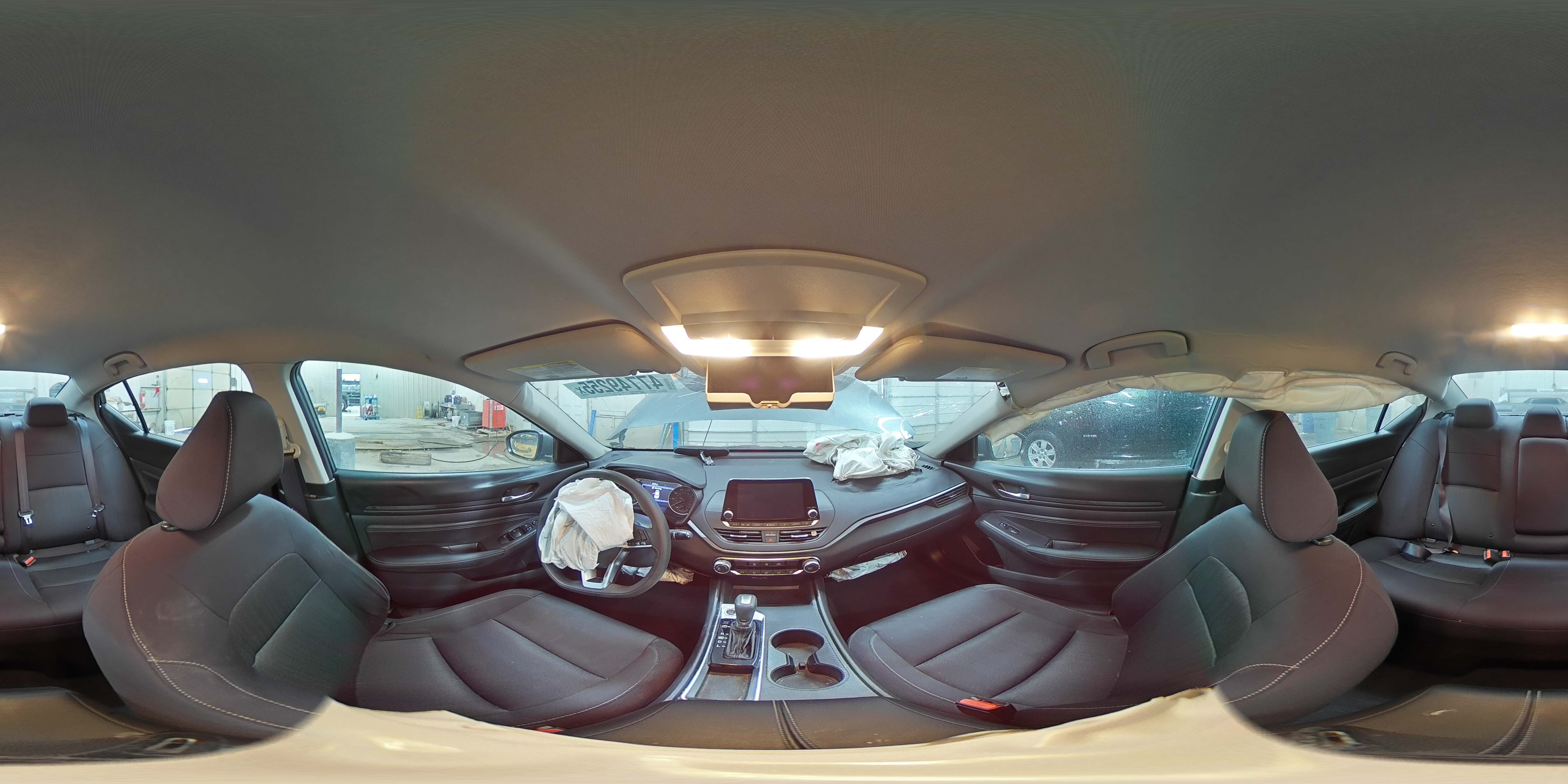 2020 Nissan Altima - Image 15