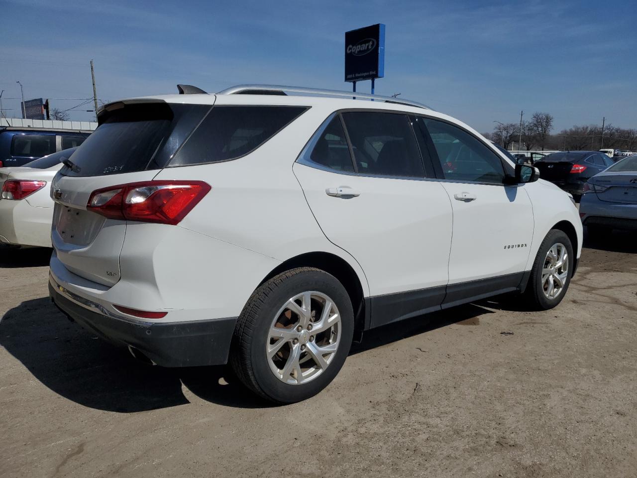 2018 Chevrolet Equinox - Image 3