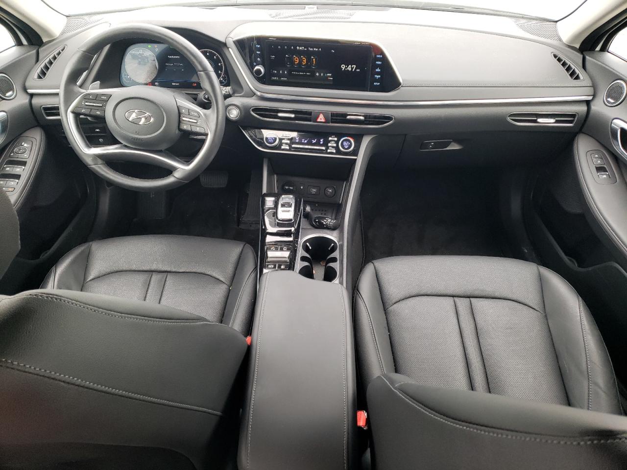 2022 Hyundai Sonata - Image 8