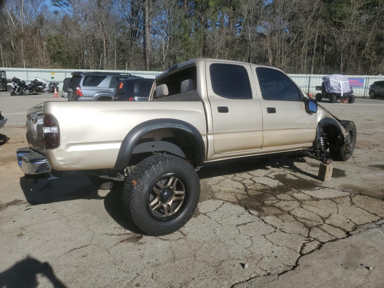 2004 Toyota Tacoma - Image 3