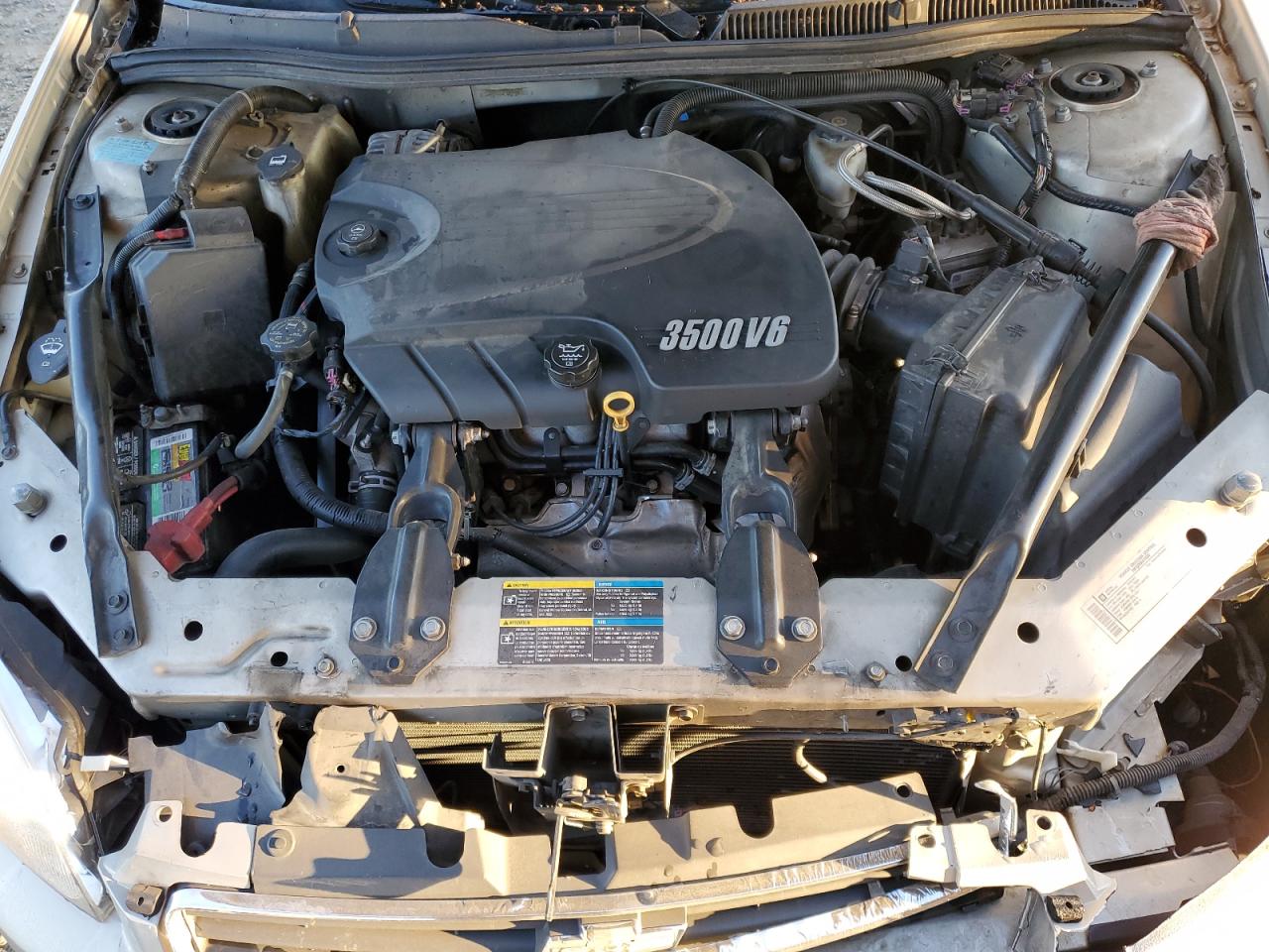 2010 Chevrolet Impala - Image 12