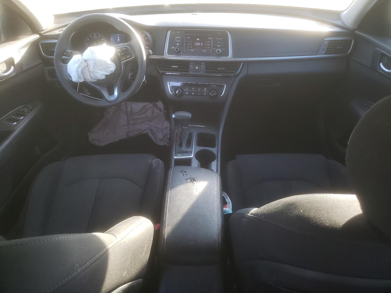 2017 Kia Optima - Image 8