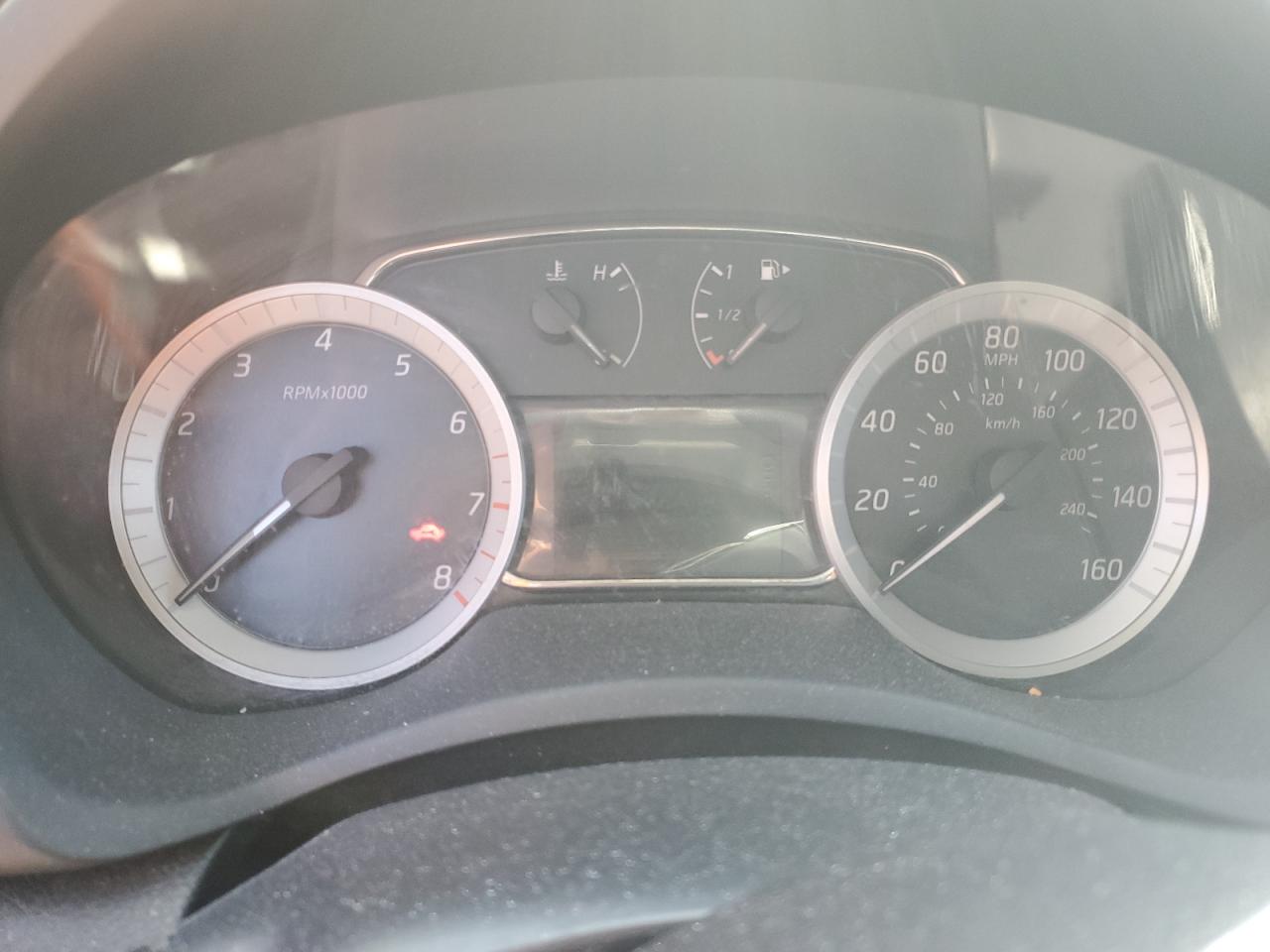 2013 Nissan Sentra - Image 9