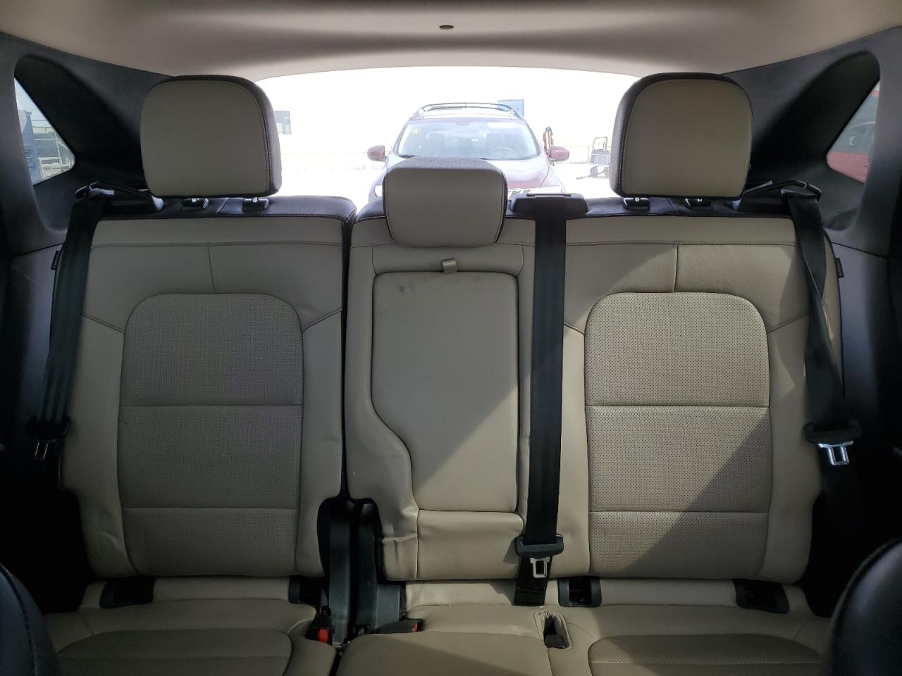 2020 Ford Escape - Image 10