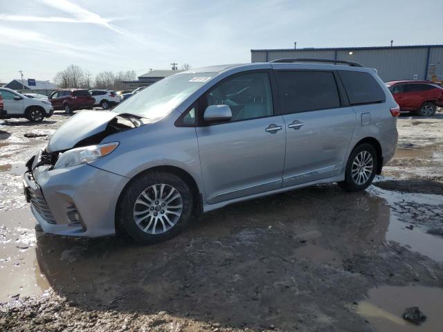 2018 Toyota Sienna Xle