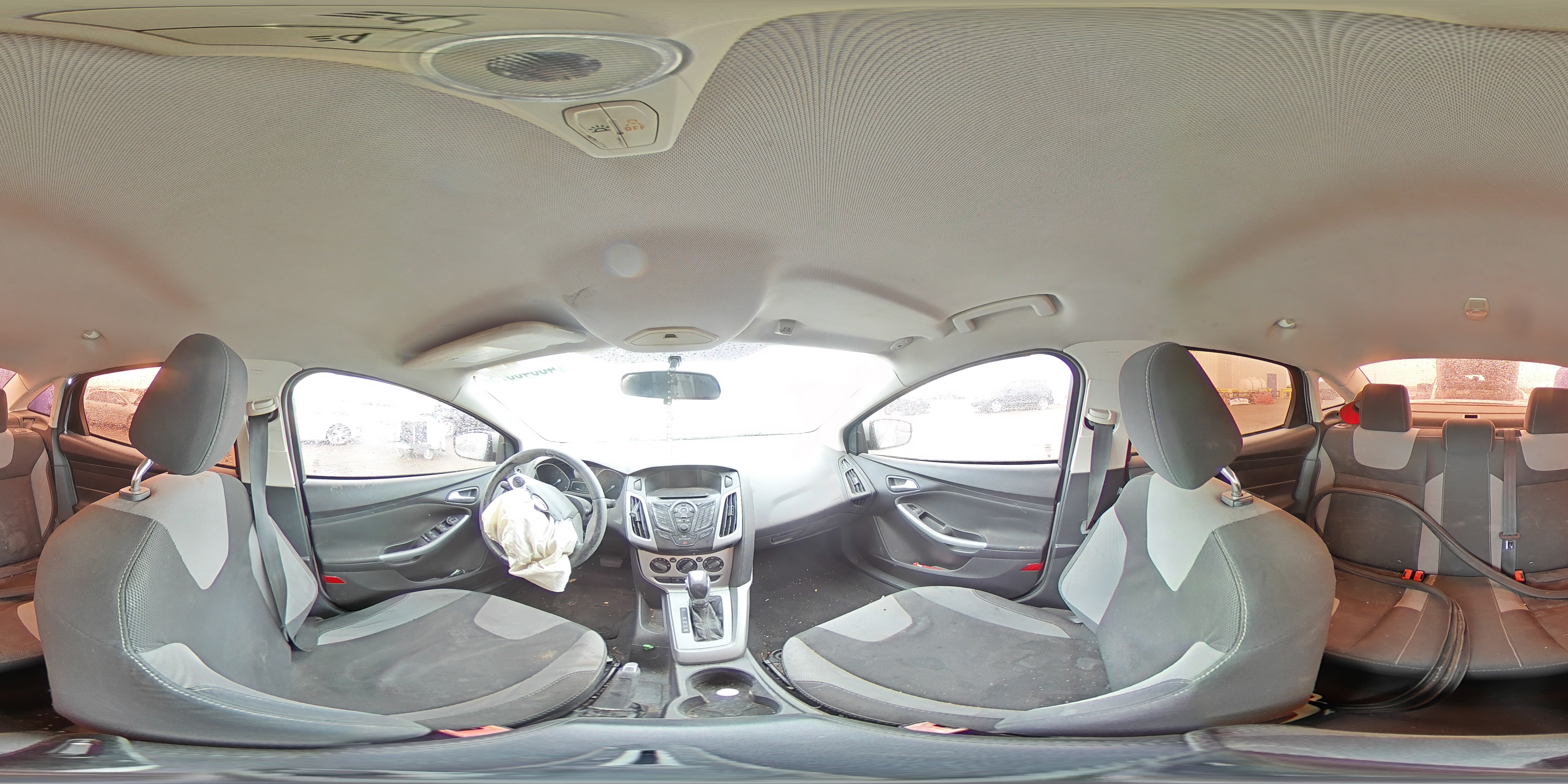 2012 Ford Focus - Image 13