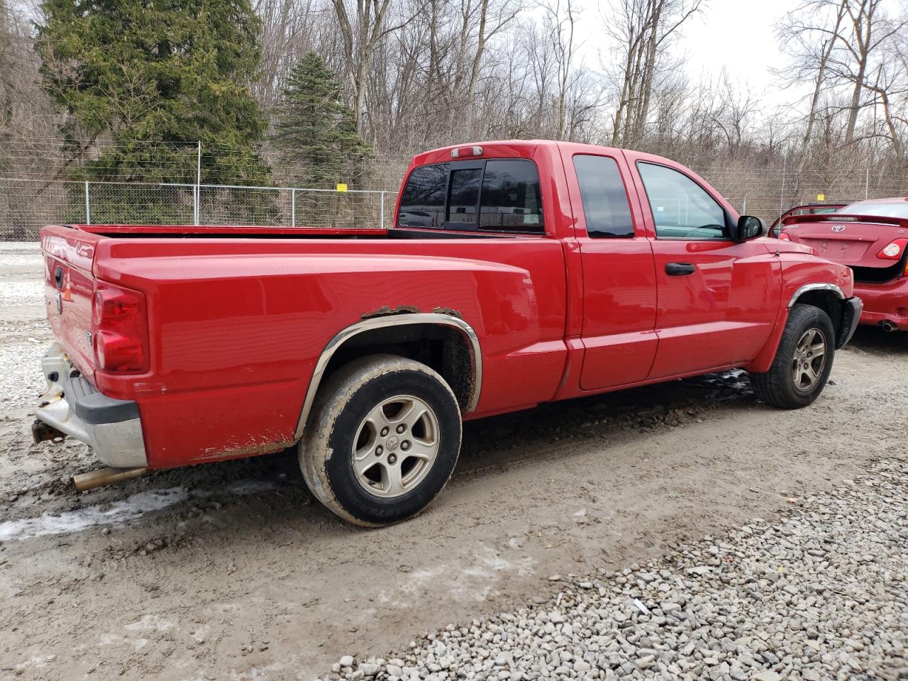 2005 Dodge Dakota - Image 3