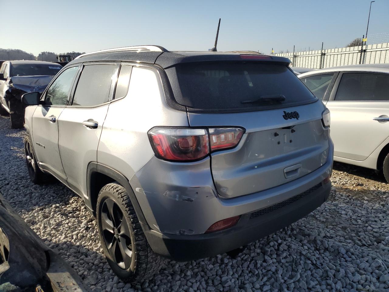 2018 Jeep Compass - Image 2