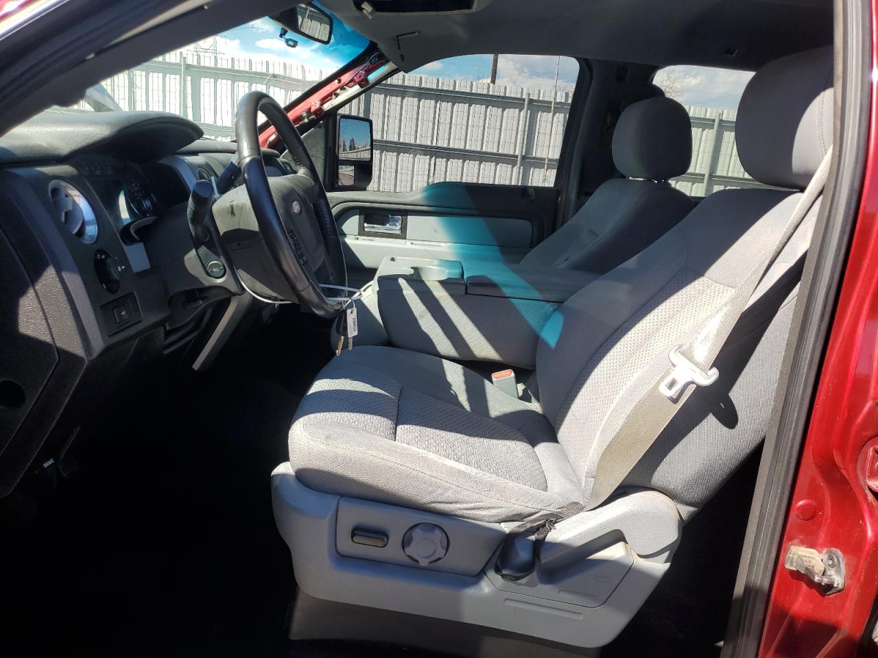 2014 Ford F-150 - Image 7