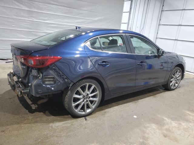  MAZDA 3 2018 Granatowy
