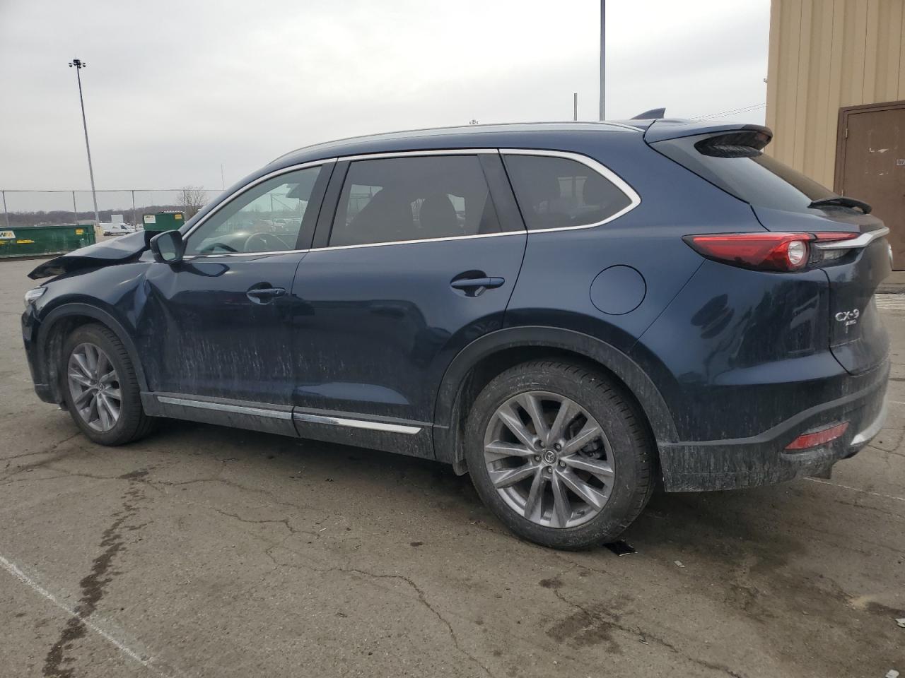 2023 Mazda CX-9 - Image 2