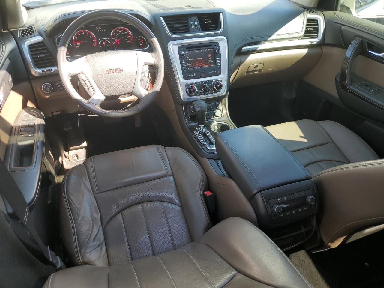 2015 GMC Acadia - Image 8