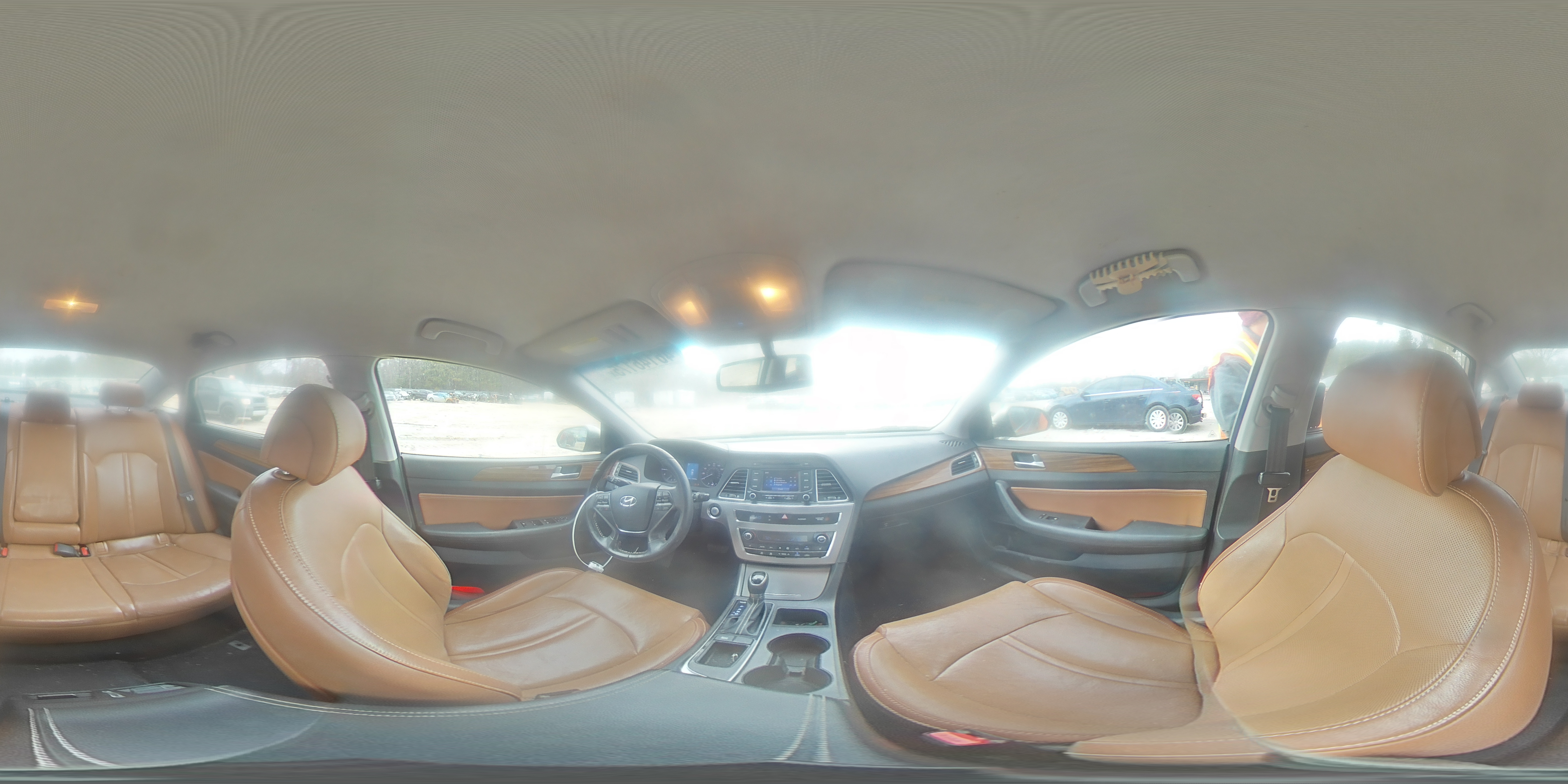 2015 Hyundai Sonata - Image 12