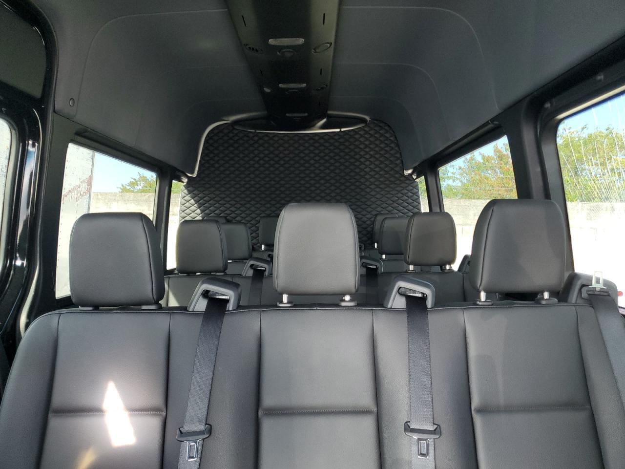 2024 Mercedes-Benz Sprinter - Image 10