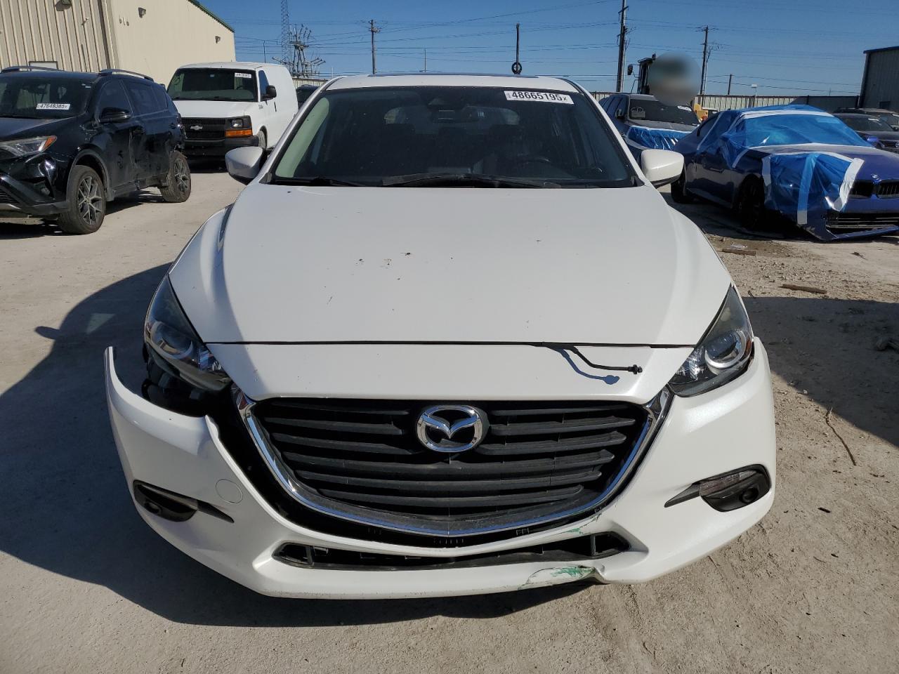 2018 Mazda 3 - Image 5