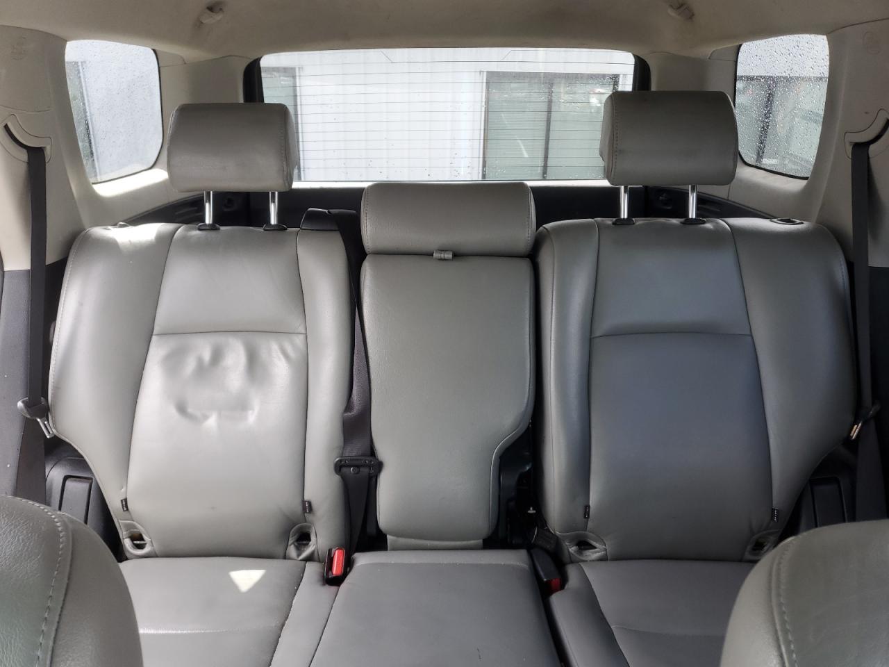 2010 Toyota 4Runner - Image 10