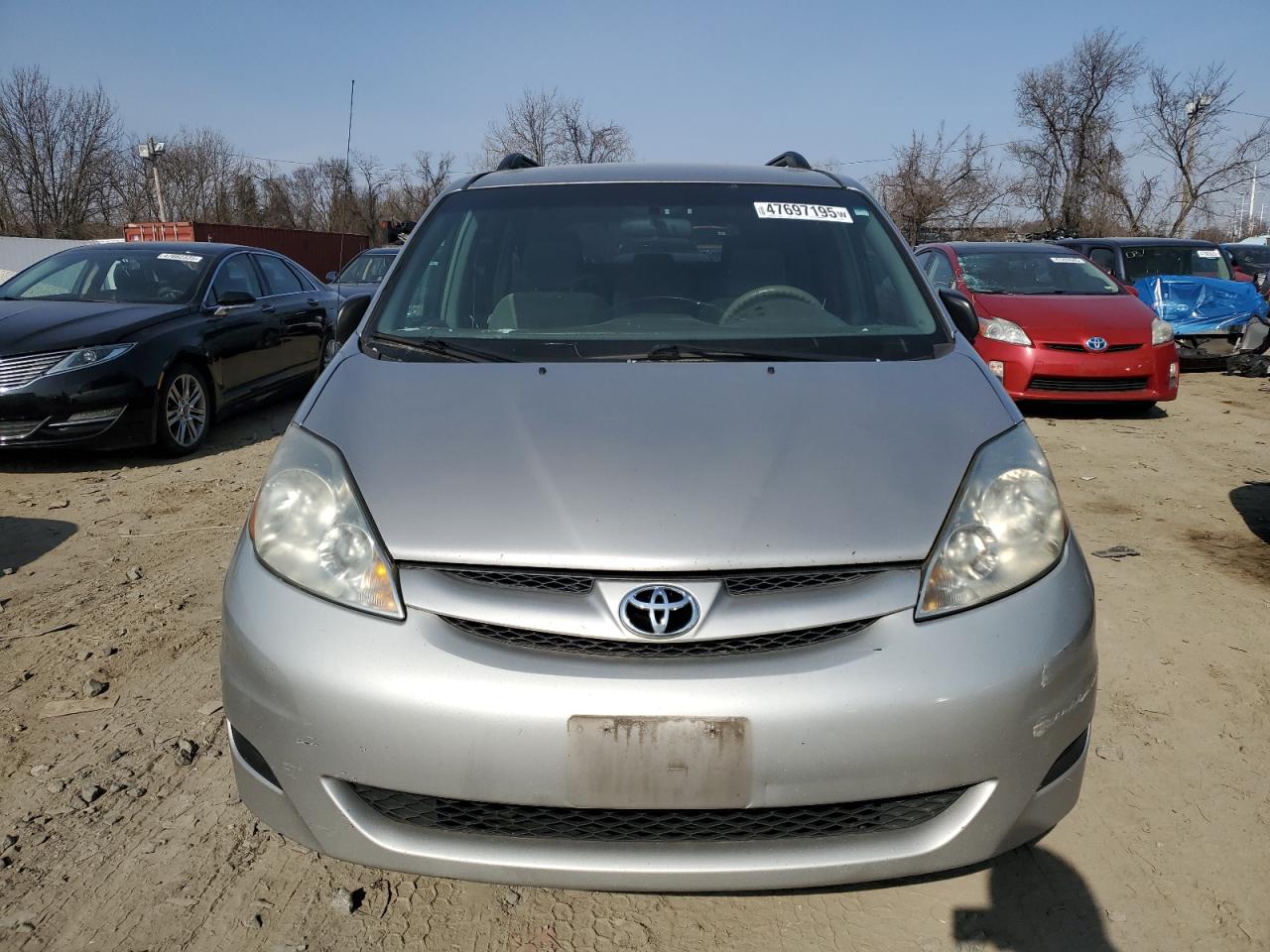 2008 Toyota Sienna - Image 5