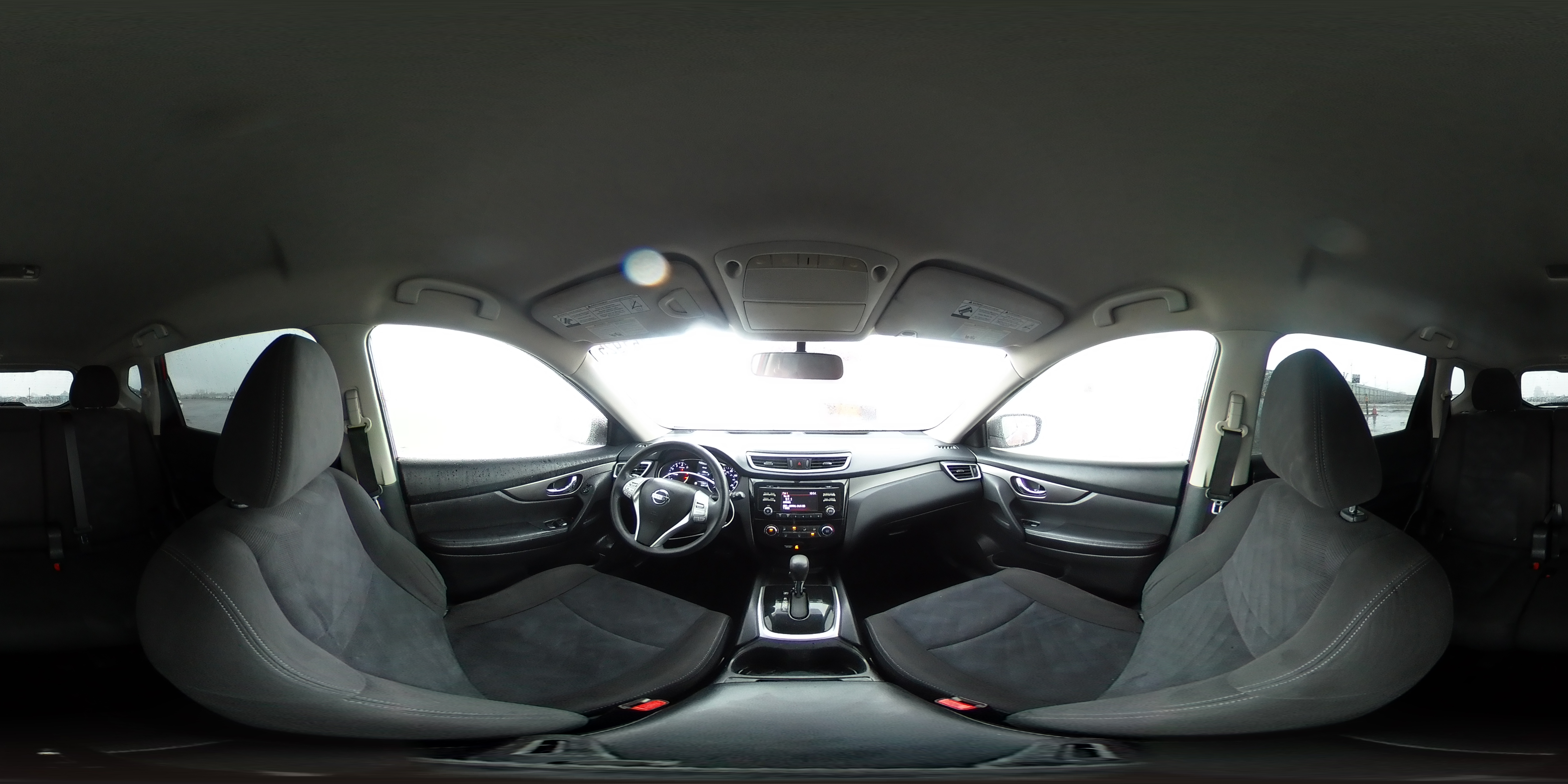2015 Nissan Rogue - Image 13