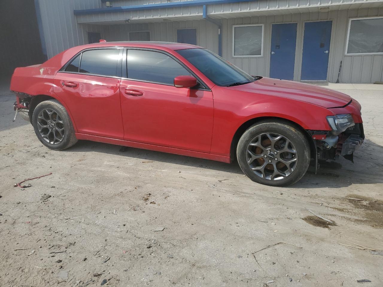 2015 Chrysler 300 - Image 4