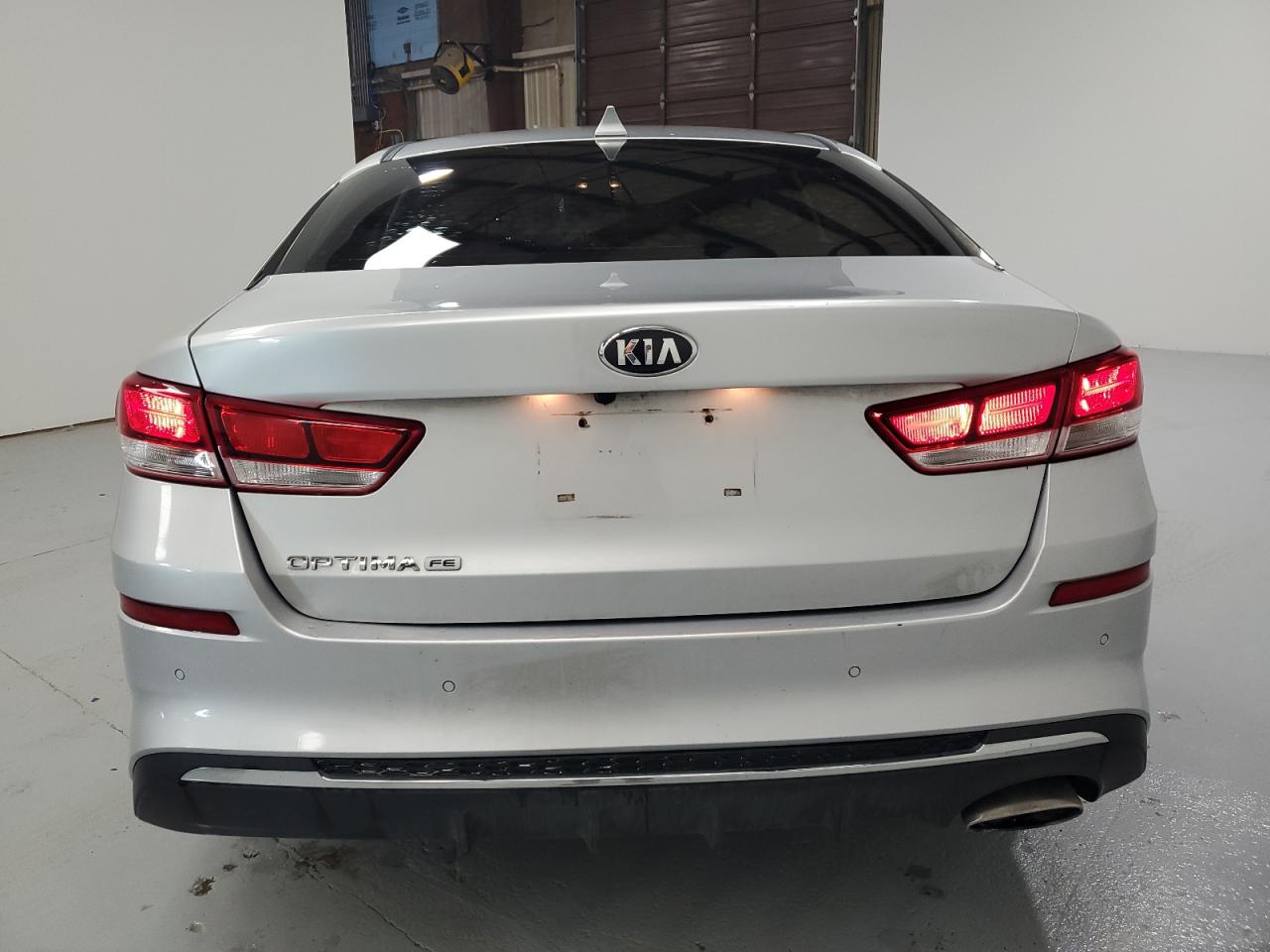 2020 Kia Optima - Image 6