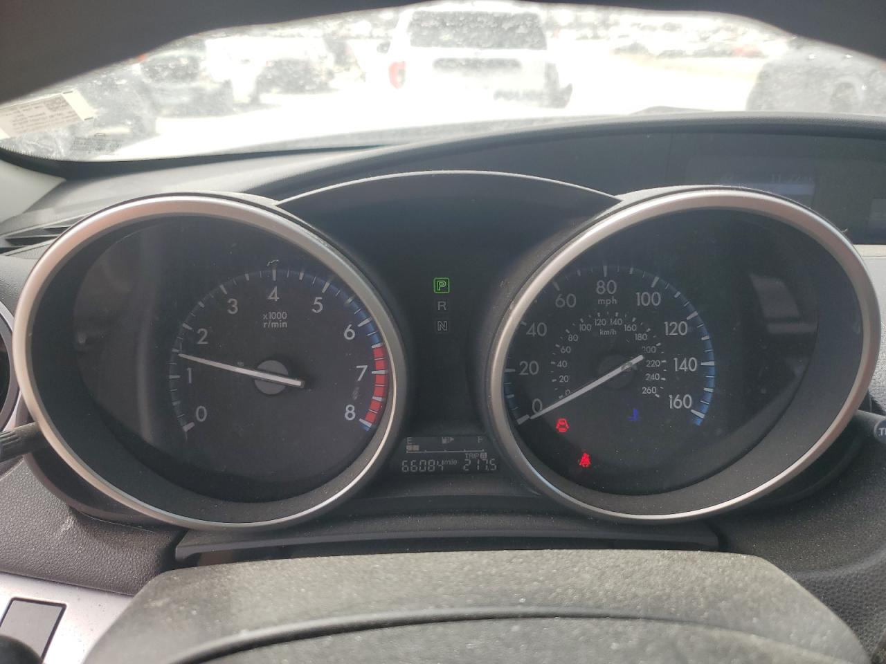 2013 Mazda 3 - Image 9