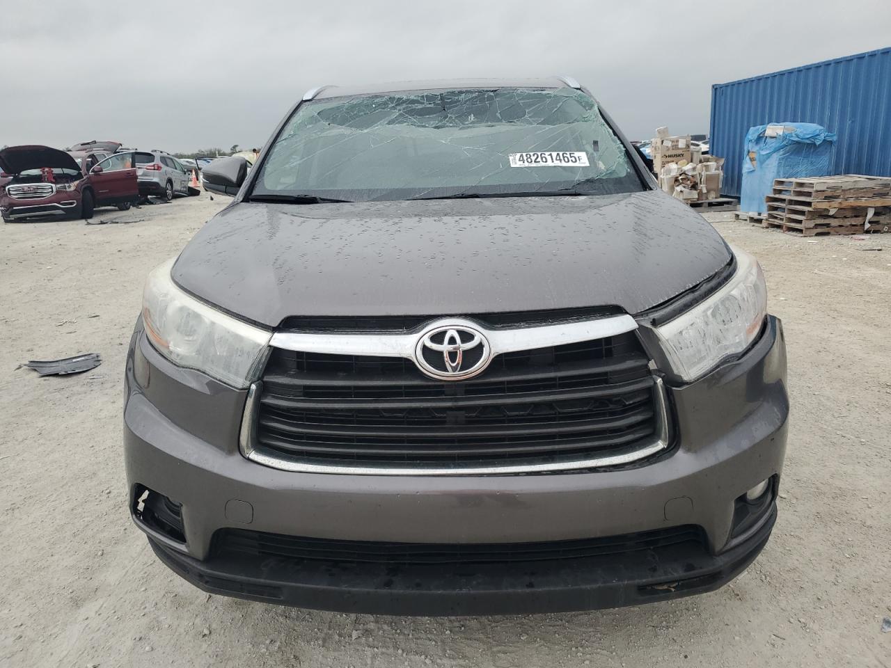 2015 Toyota Highlander - Image 5