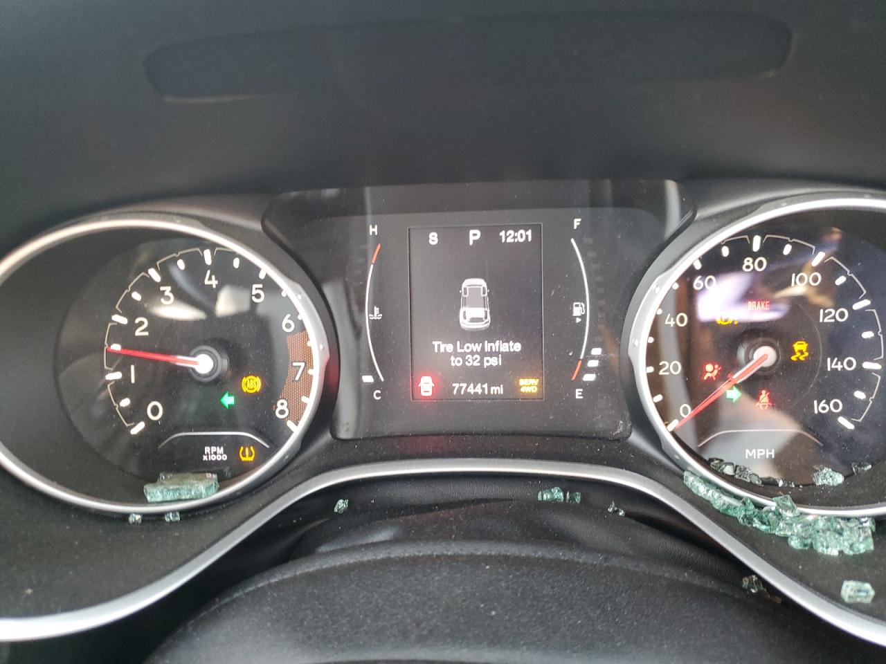 2018 Jeep Compass - Image 9