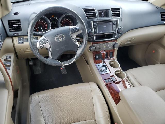  TOYOTA HIGHLANDER 2013 Biały
