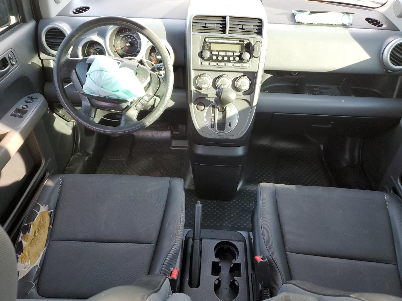 2005 Honda Element - Image 8