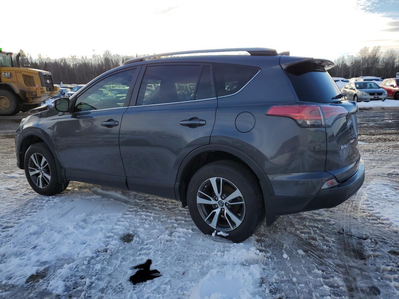 2018 Toyota RAV 4 - Image 2