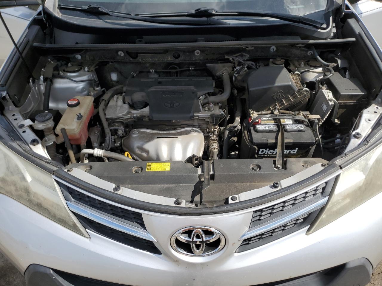 2015 Toyota RAV 4 - Image 12
