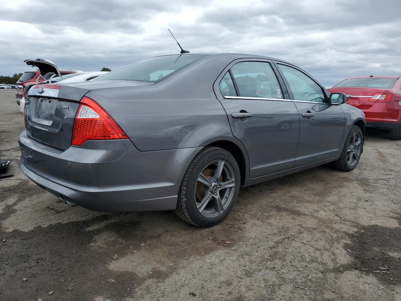 2012 Ford Fusion - Image 3