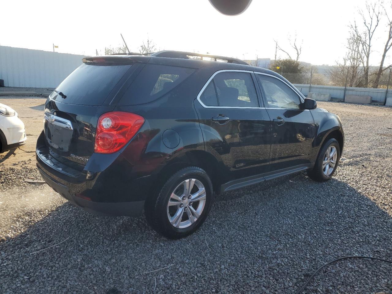 2015 Chevrolet Equinox - Image 3