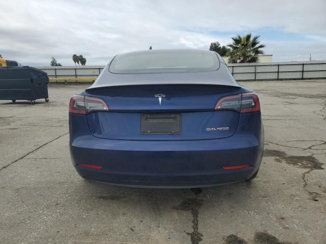  TESLA MODEL 3 2023 Granatowy