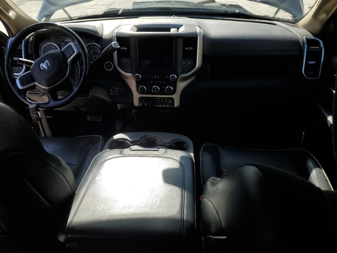 2020 RAM 2500 - Image 8