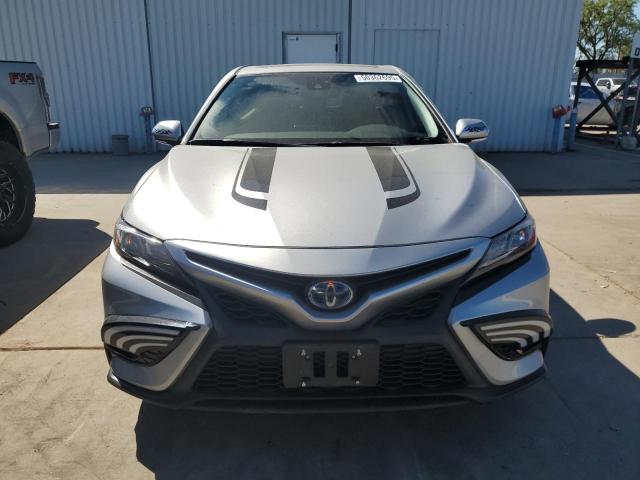  TOYOTA CAMRY 2021 Silver