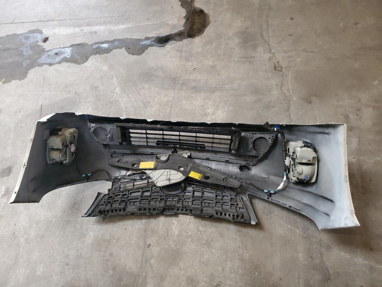 2013 Toyota Prius - Image 12