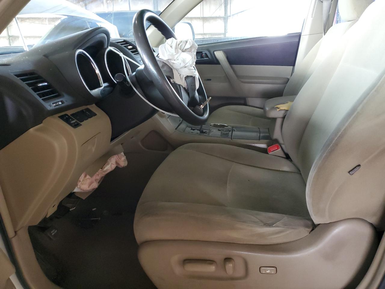 2010 Toyota Highlander - Image 7